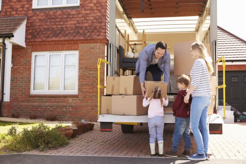 Van transport support for Bermondsey home and business moves