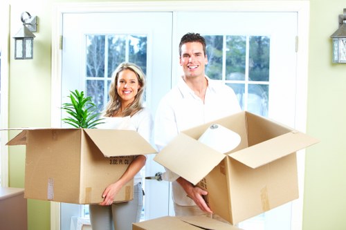 Organised packing setup for residential and commercial moves in Bermondsey