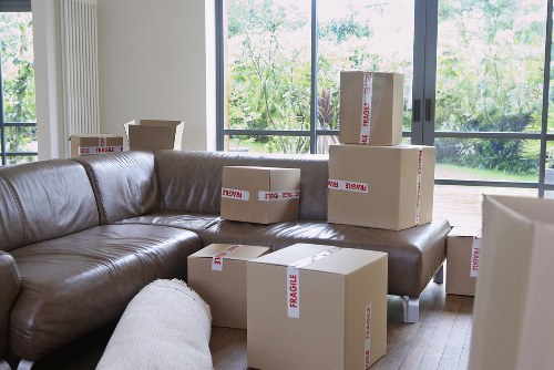 Urgent house and flat removal service for Bermondsey customers