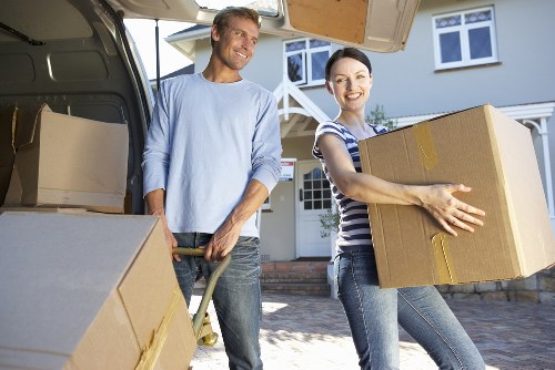 Organised unpacking service in a Bermondsey flat